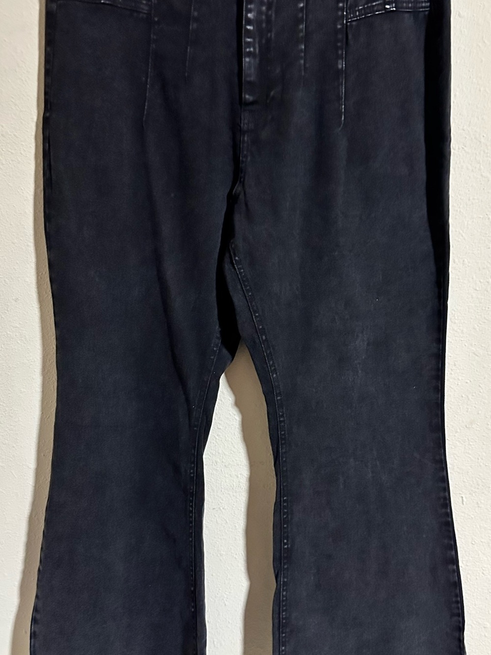 Forever 21 Black Flare Jeans NWT